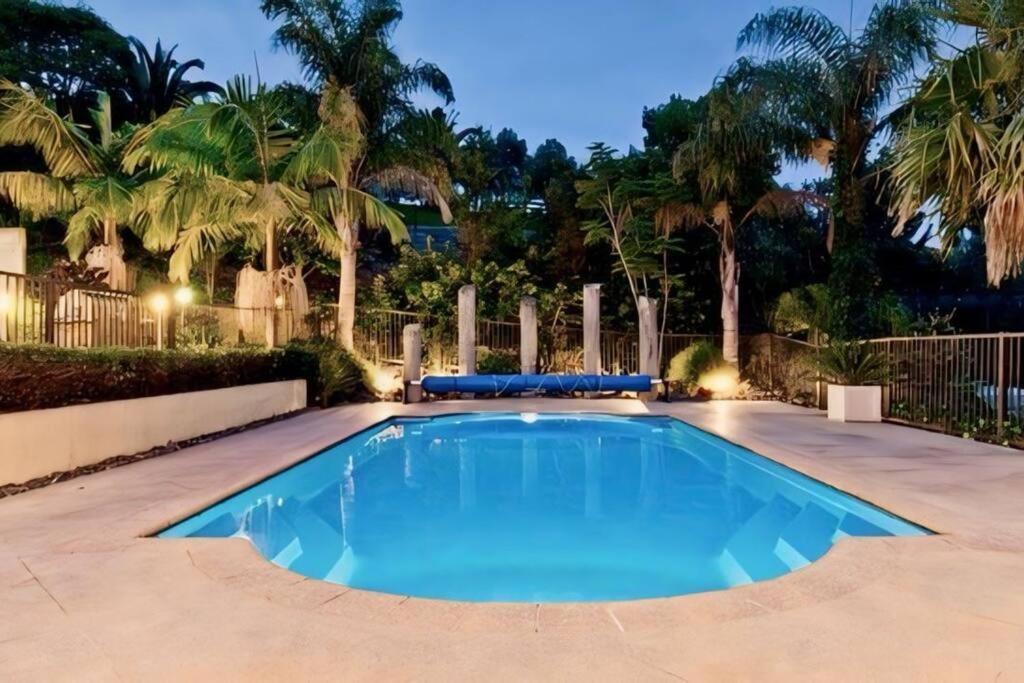 Modern Lifestyle Retreat With Stunning City View Auckland Eksteriør billede